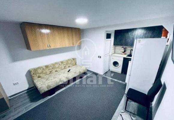 Cât cere un clujean pentru un garaj de 20 de metri pătrați transformat în garsonieră? "Bijuteria" vine la pachet cu toate dotările