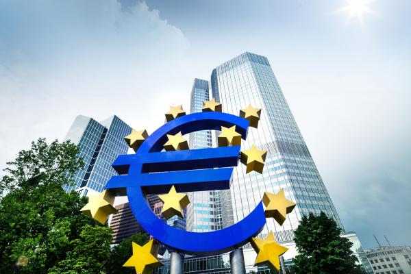 BCE menține dobânda de referință la 4%, cel mai ridicat nivel din istoria sa. Inflația în zona euro se apropie de obiectivul de 2%