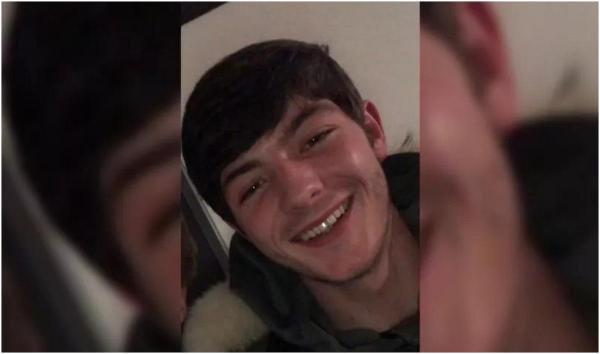 Tânăr de 24 de ani din UK, ucis de iubita lui în vârstă de 47 de ani. Înjunghiat în inimă, a sunat la urgențe cu ultimele puteri să anunțe că e pe moarte