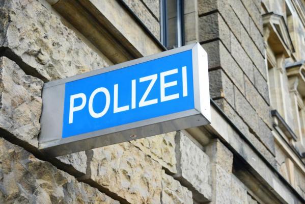 Un român a mers îngrijorat la poliţie să anunţe că soţia lui a dispărut, în Germania. Surpriza de care a avut parte la sediu