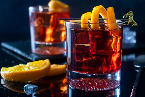 De ce au dat atâţia bani pe Negroni
