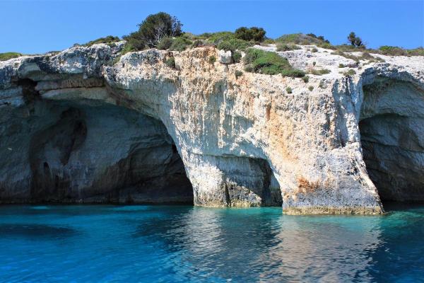 (P) Relaxează-te într-un sejur în Zakynthos, o insulă fermecătoare din Grecia!