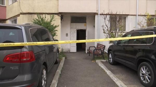 Un tânăr din Galaţi şi-a ucis soţia în a treia zi de Crăciun. A strangulat-o până la moarte, a sunat la 112, apoi a fugit