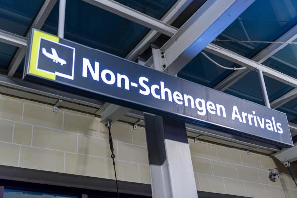 Austria analizează proiectul de acord privind aderarea maritimă şi aeriană a României la Schengen. Ce spune Viena despre frontierele terestre
