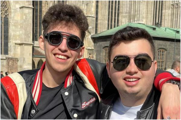 "Nu pot să cred aşa ceva!" Trupurile neînsufleţite ale victimelor incendiului de la Ferma Dacilor au fost ridicate de rude