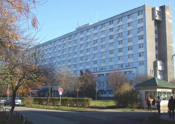 Miracol în Timiş: Operaţia care a salvat o tânără de 29 de ani de la amputarea piciorului. Intervenţia chirurgicală a durat 5 ore