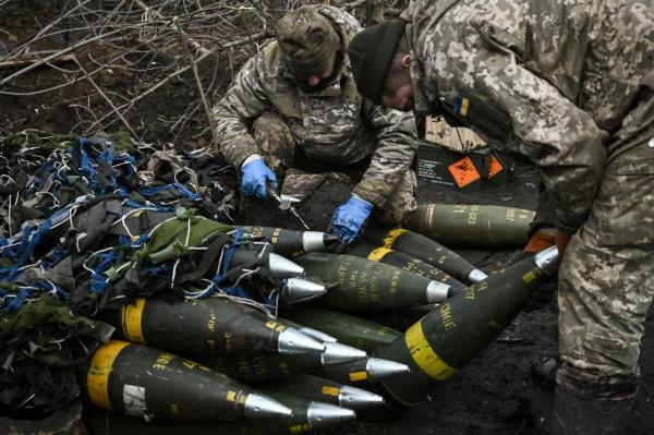 Lupte aprige în Bahmut: Ucrainenii le-ar fi pregătit o ambuscadă mercenarilor Wagner la uzina AZOM. Kuleba: Lipsa muniţiei, problema "numărul unu"