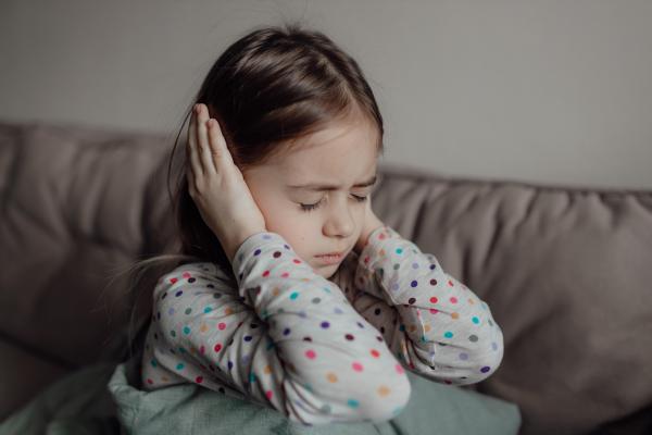 Ce este misofonia, afecțiunea care apare la tot mai multe persoane. Furia și panica, printre simptome