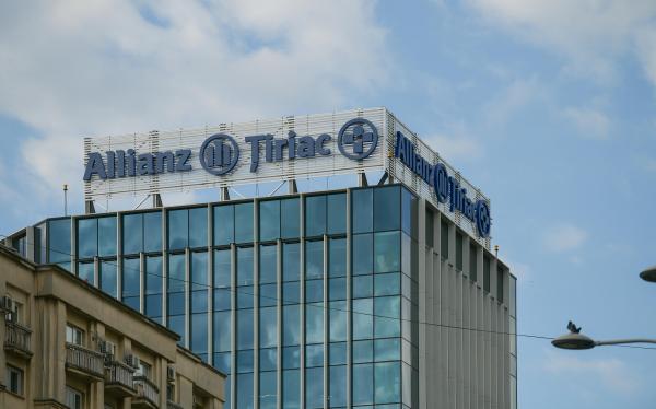 Cea mai mare asigurare plătită de Allianz-Ţiriac în 2022: 5,2 milioane de lei, după ce un pieton a fost lovit mortal