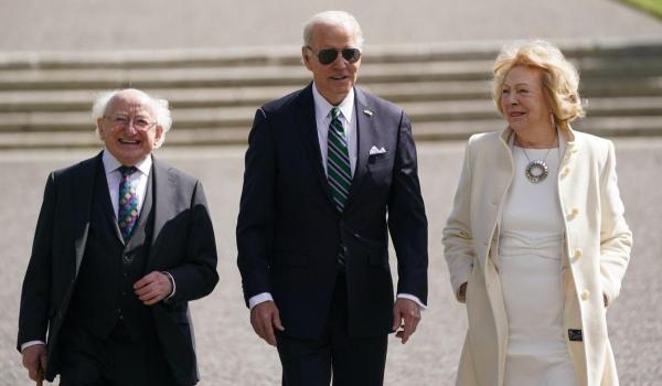 Gafa a lui Biden în Irlanda, virală. A confundat echipa de rugby "All Blacks" cu faimoasa unitate militară britanică "Black and Tan"