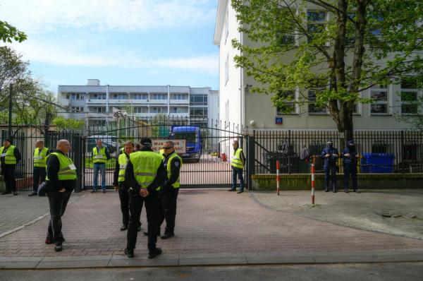 Tensiune la Varşovia. Polonia a confiscat şcoala Ambasadei ruse: "Proprietatea a fost luată de Rusia în mod ilegal"
