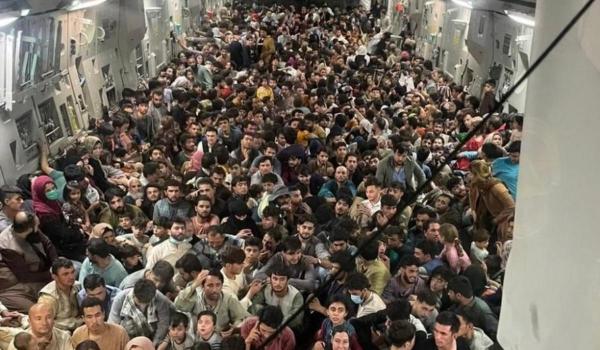 Biden a predat Congresului documente clasificate despre retragerea haotică din Afganistan. Casa Albă apără desfășurarea operațiunii