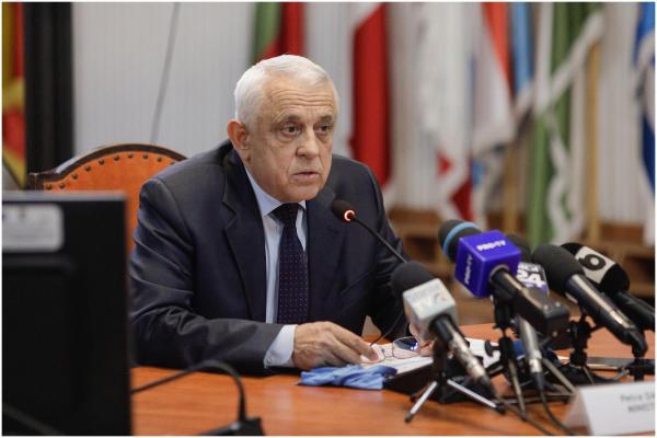 Primea reacţie a lui Daea după protestul fermierilor în toată ţara. Cere monitorizarea cerealelor din Ucraina