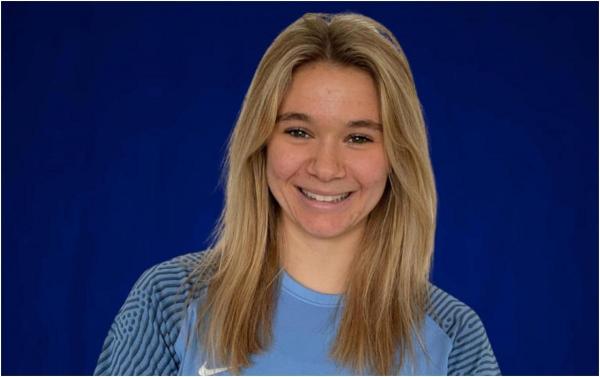 Destin tragic pentru o tânără de 18 ani: Lauren a murit după ce a intrat cu maşina într-un stâlp. Adolescenta din SUA se întorcea la festivitatea de absolvire