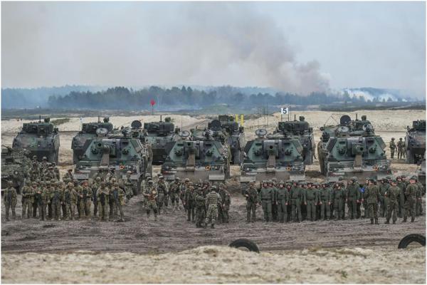 NATO face planuri secrete de răspuns la un atac al Rusiei pentru prima dată de la Războiul Rece. "Suntem pregătiți să luptăm şi în seara asta"