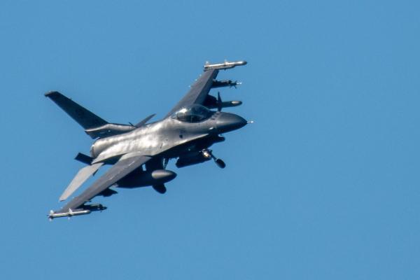 Rusia susţine că avioanele F-16 sunt inutile pentru Ucraina. Când vor ajunge acestea deasupra Ucrainei