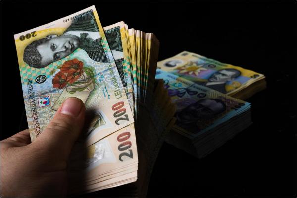 "Războiul" ANPC-ului cu băncile continuă. A sancţionat alte opt bănci din România, inclusiv două ale statului