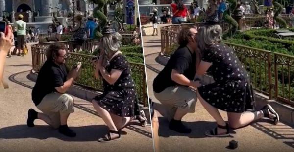 Cerere în căsătorie la dublu la Disneyland în Statele Unite: Niciunul dintre protagoniști nu bănuia intențiile celuilalt