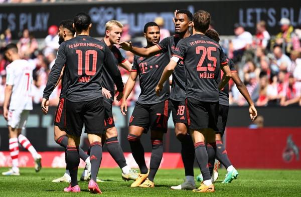 Bayern Munchen, campioana Germaniei. Bavarezii îşi păstrează titlul în Bundesliga după o luptă "la baionetă" cu Borussia Dortmund