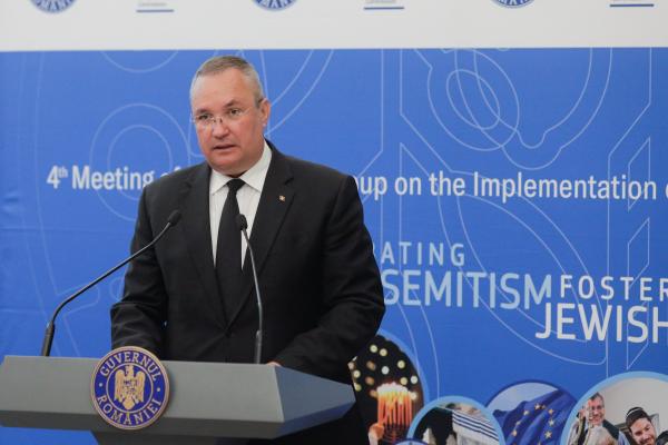 Supraimpozitarea şi cumulul pensie-salariu se va face prin lege, nu prin ordonanţă. De când se vor "îngheţa" angajările la stat