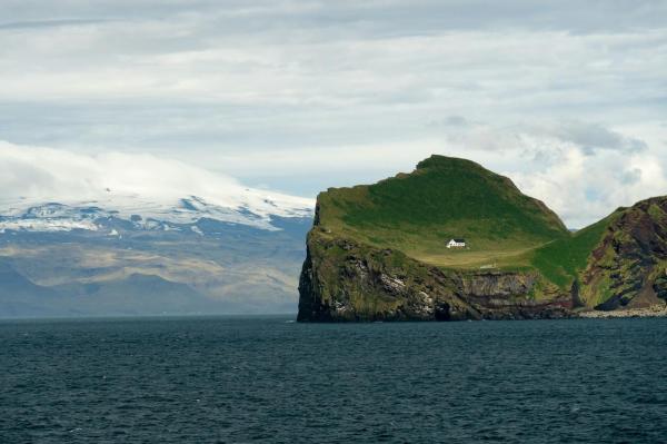 Misterul celei mai singuratice case din lume. Pentru ce ar fi fost construită locuinţa, abandonată de peste 100 de ani