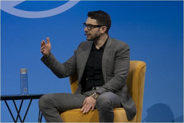 George Soros îi predă imperiul de 25 de miliarde de dolari fiului său Alex. Va lupta împotriva revenirii lui Donald Trump la putere