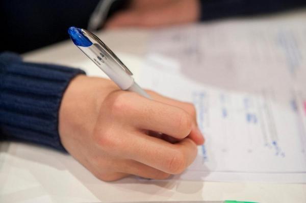 Peste 100.000 de elevi din România ar urma să susţină examenul de Bacalaureat în vara anului 2023