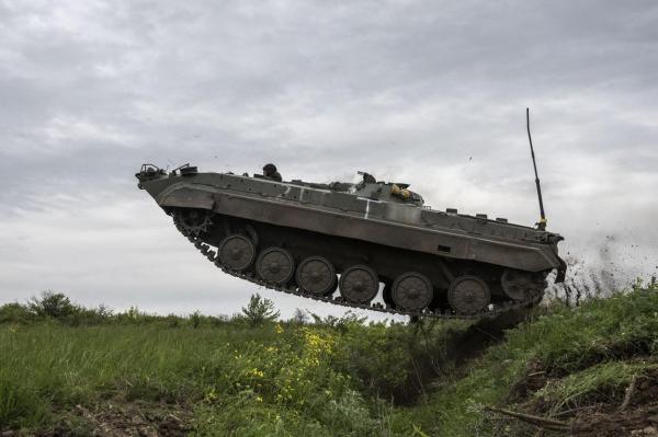 Armata ucraineană a trecut Niprul, în apropiere de Herson