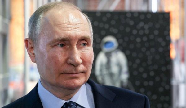 Cum îşi ţine Putin prietenii din BRICS aproape. Le oferă dreptul de a construi un modul pe viitoarea Staţie Orbitală Rusă