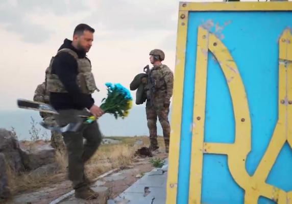 Zelenski a mers pe Insula Şerpilor pentru a marca cele 500 de zile ale războiului cu Rusia: "Le mulţumesc tuturor celor care luptă pentru Ucraina"