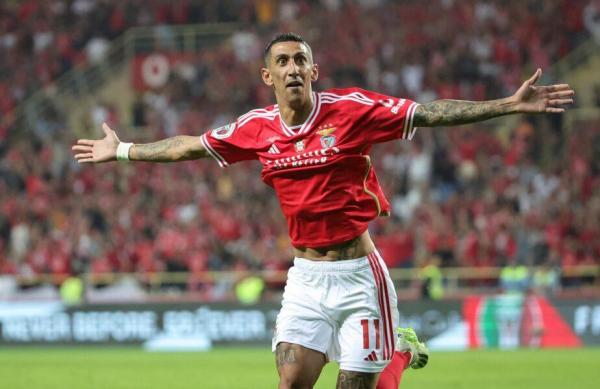 Liga Portugal e live în AntenaPLAY! Vezi meciurile etapei și evoluțiile românului Alexandru Dobre