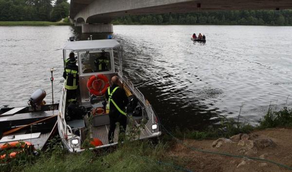 Băiețel de 5 ani dispărut de aproape o săptămână, găsit mort în Dunăre. Tatăl este și el de negăsit, după ce a atacat-o pe mama micuțului cu un ciocan