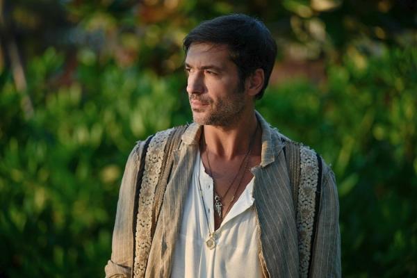 Cod roşu pe Insula Iubirii: „A fost o seară plină de momente pasionale, sărutări şi tachinări!”. Ultima petrecere de pe insulă