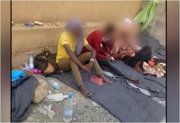 Poliţişti de frontieră din Arabia Saudită, acuzaţi că au împuşcaţi sute de imigranţi la graniţă. Supravieţuitorii, mutilaţi de focurile de armă