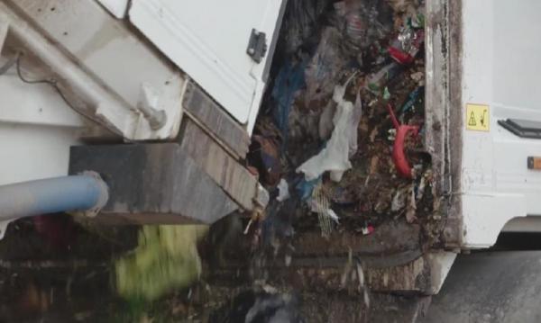 Clujul, sufocat de un miros insuportabil: "Merg pe stradă şi mi se face rău, îmi vine să vomit. Pute a fecale, a cadavru". Care e sursa