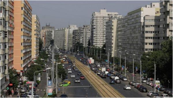 Nouă avarie în reţeaua de termoficare din Bucureşti. CET Progresu, oprită la doar o zi după repornire