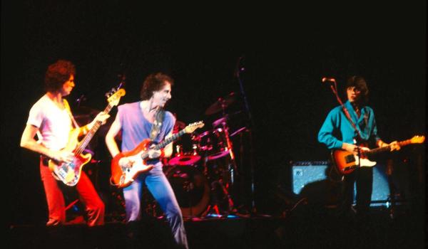 Jack Sonni, fostul chitarist al trupei Dire Straits, a murit la vârsta de 68 de ani