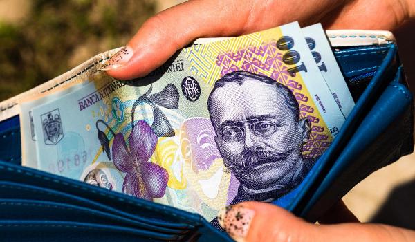 Judeţul cu cel mai mare salariu: 9.015 lei brut