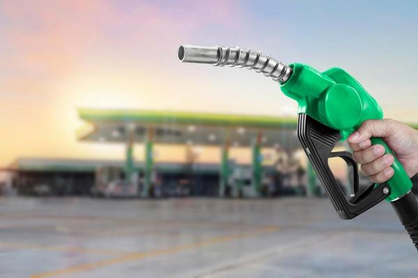 Preţurile la motorină standard şi motorină premium sunt din nou în creştere