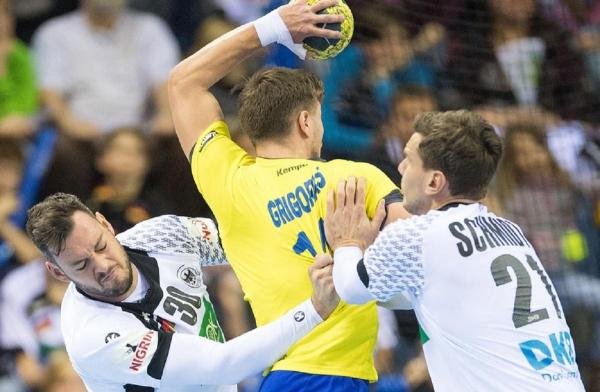 Demis Grigoraş este una dintre vedetele naţionalei de handbal masculin a României