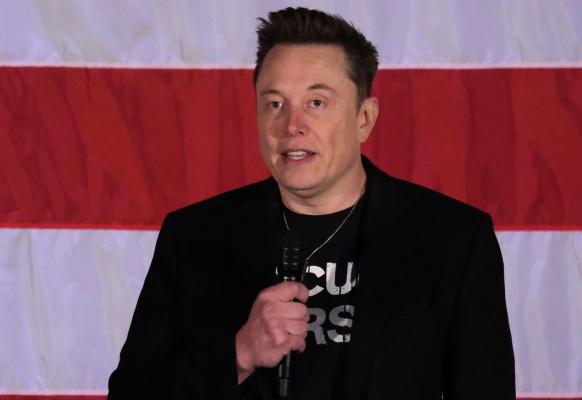 Elon Musk oferă câte un milion de dolari în fiecare zi americanilor care semnează o petiţie pro-Trump. Premiul, oferit prin tragere la sorţi