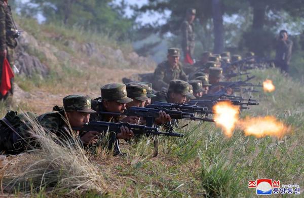 Ucraina susţine că trupele nord-coreene au fost deja desfăşurate în Kursk. Reacţia lui Putin când a fost întrebat ce fac militarii asiatici în Rusia