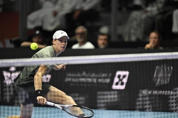 Italianul Jannik Sinner este lider în clasamentul mondial al jucătorilor de tenis