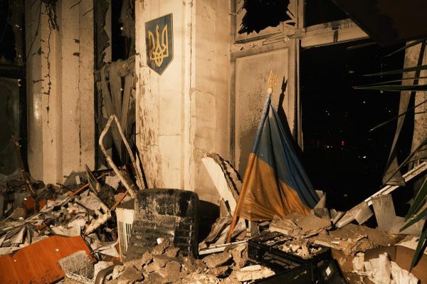 Ruşii au distrus cu bombe ghidate un monument istoric din Harkov. Clădirea Derzhprom a fost primul zgârie-nori din istoria URSS