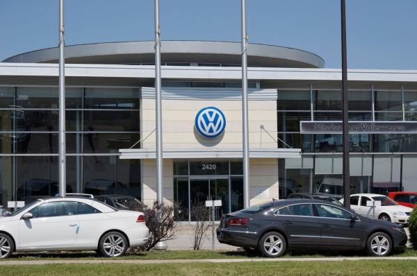 Volkswagen, în picaj. Profitul grupului german s-a prăbuşit în al 3-alea trimestru. Vânzările scăzute din China, unul dintre motivele principale