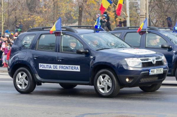 Un bărbat din Arad s-a dat consilier al ministrului de Interne și a promis angajări în poliția de frontieră. Pentru "intervenţie" a primit şi 8.000 de euro