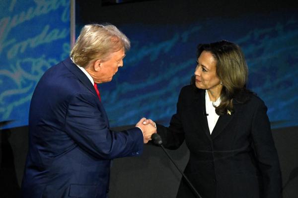 Kamala Harris şi Donald Trump