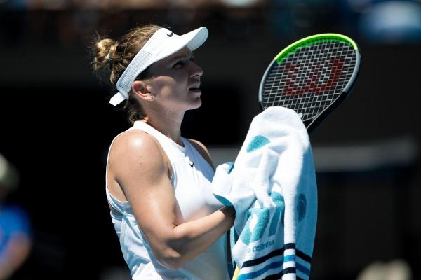 Românca cel mai bine clasată în topul WTA. Simona Halep a urcat 252 de poziţii după eliminarea de la Hong Kong