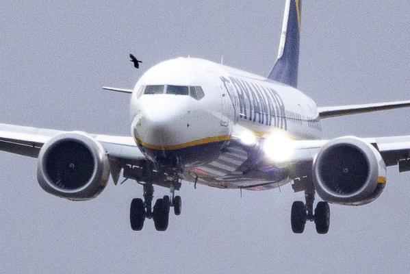 Compania aeriană low-cost Ryanair, reguli noi privind bagajele