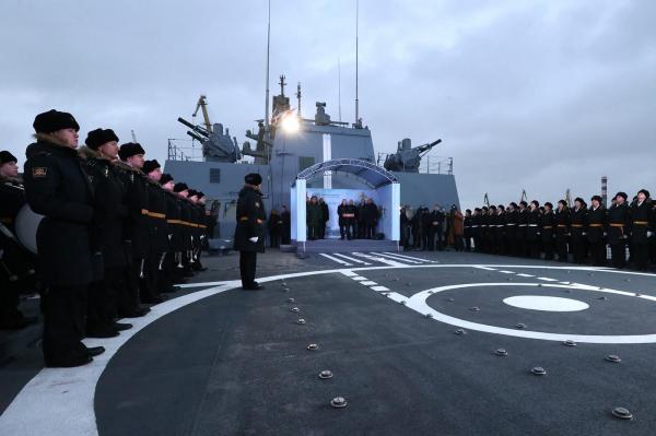 Avertisment pentru Occident? O fregată a Marinei Ruse, dotată cu rachete hipersonice Zircon, a desfăşurat exerciţii militare în Canalul Mânecii